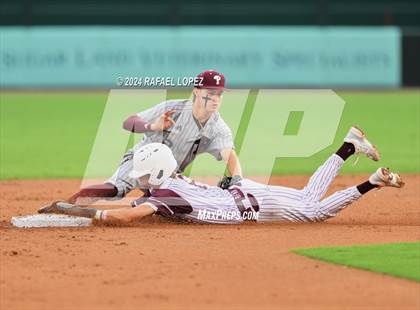 Thumbnail 3 in Cy-Fair vs. Pearland (UIL Baseball 6A Region 3 Regional Final) photogallery.