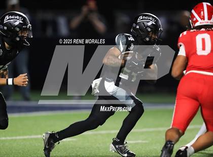 Thumbnail 3 in Mater Dei vs St. John Bosco photogallery.