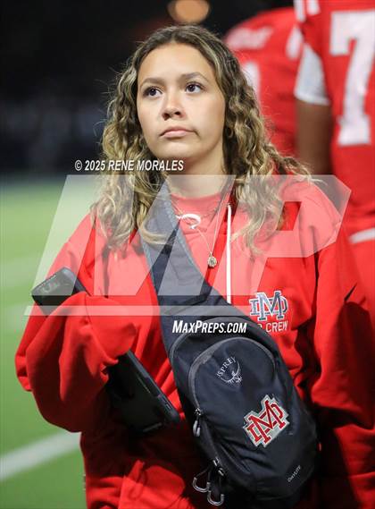 Thumbnail 3 in Mater Dei vs St. John Bosco photogallery.