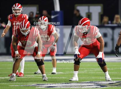 Thumbnail 3 in Mater Dei vs St. John Bosco photogallery.