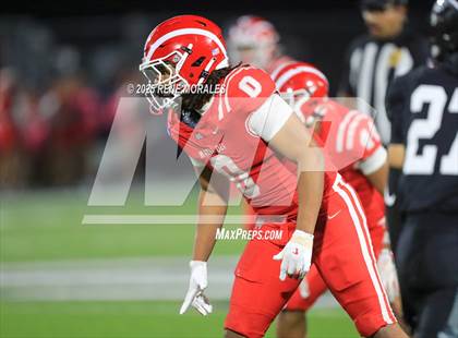 Thumbnail 1 in Mater Dei vs St. John Bosco photogallery.