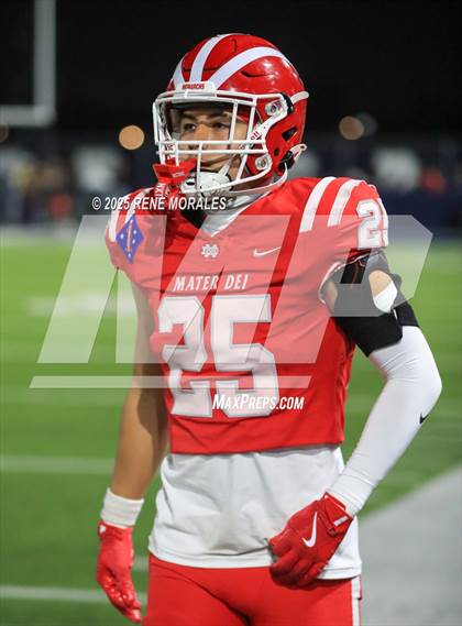 Thumbnail 1 in Mater Dei vs St. John Bosco photogallery.