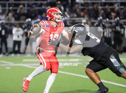 Thumbnail 2 in Mater Dei vs St. John Bosco photogallery.