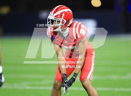 Thumbnail 1 in Mater Dei vs St. John Bosco photogallery.