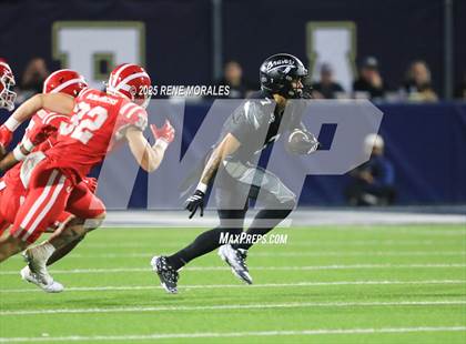 Thumbnail 2 in Mater Dei vs St. John Bosco photogallery.