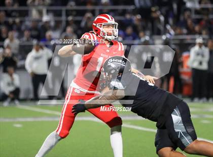 Thumbnail 1 in Mater Dei vs St. John Bosco photogallery.