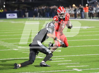 Thumbnail 1 in Mater Dei vs St. John Bosco photogallery.
