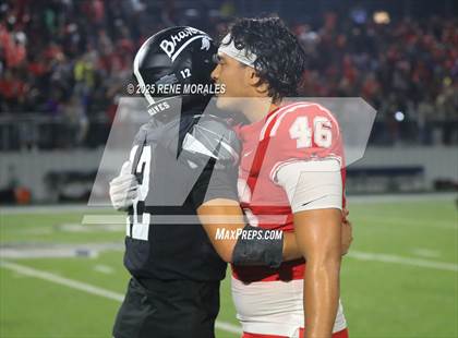 Thumbnail 2 in Mater Dei vs St. John Bosco photogallery.