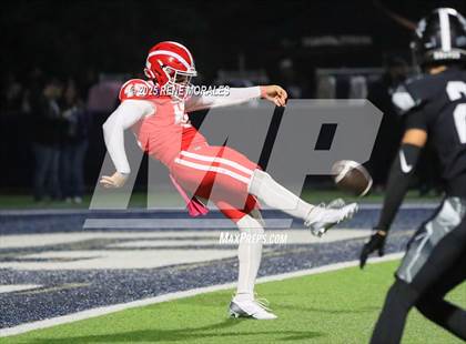 Thumbnail 1 in Mater Dei vs St. John Bosco photogallery.