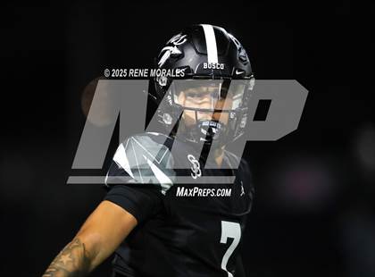 Thumbnail 2 in Mater Dei vs St. John Bosco photogallery.