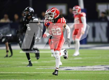 Thumbnail 2 in Mater Dei vs St. John Bosco photogallery.