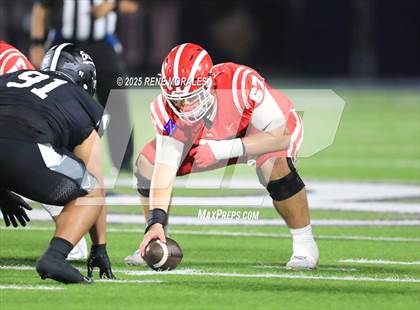 Thumbnail 3 in Mater Dei vs St. John Bosco photogallery.