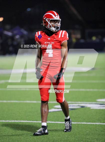 Thumbnail 2 in Mater Dei vs St. John Bosco photogallery.