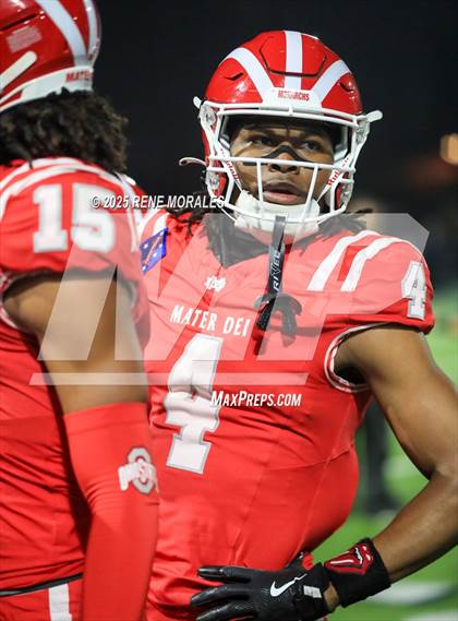 Thumbnail 2 in Mater Dei vs St. John Bosco photogallery.