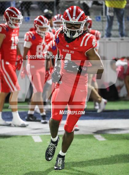 Thumbnail 3 in Mater Dei vs St. John Bosco photogallery.