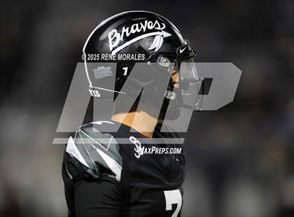 Thumbnail 2 in Mater Dei vs St. John Bosco photogallery.