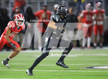 Thumbnail 3 in Mater Dei vs St. John Bosco photogallery.