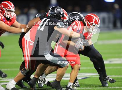 Thumbnail 1 in Mater Dei vs St. John Bosco photogallery.