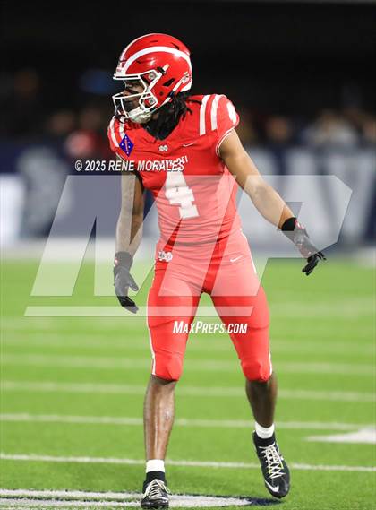 Thumbnail 1 in Mater Dei vs St. John Bosco photogallery.