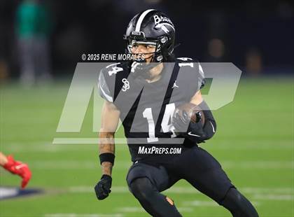 Thumbnail 3 in Mater Dei vs St. John Bosco photogallery.