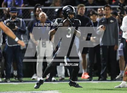 Thumbnail 1 in Mater Dei vs St. John Bosco photogallery.