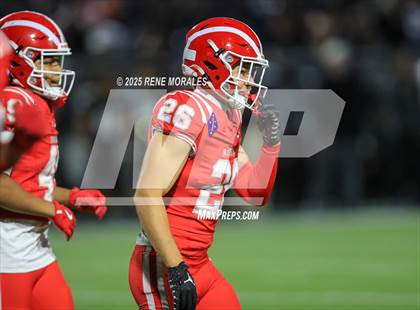 Thumbnail 2 in Mater Dei vs St. John Bosco photogallery.