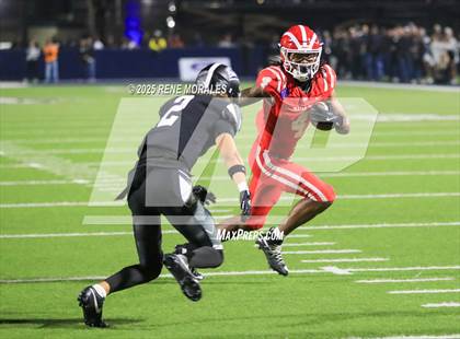 Thumbnail 2 in Mater Dei vs St. John Bosco photogallery.