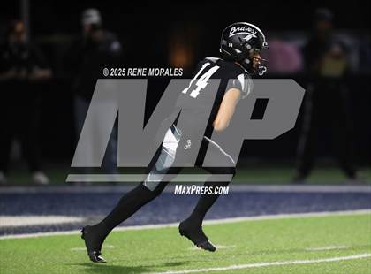 Thumbnail 2 in Mater Dei vs St. John Bosco photogallery.