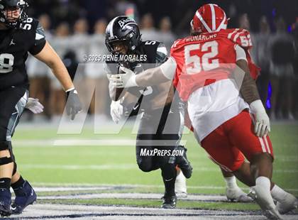 Thumbnail 3 in Mater Dei vs St. John Bosco photogallery.