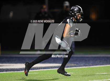 Thumbnail 1 in Mater Dei vs St. John Bosco photogallery.