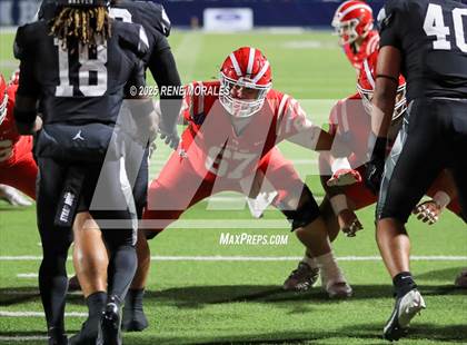 Thumbnail 2 in Mater Dei vs St. John Bosco photogallery.