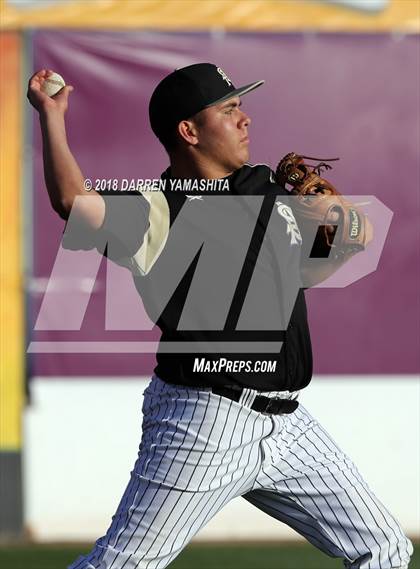 Thumbnail 1 in Soledad vs. Saint Francis (CIF CCS D2 Final) photogallery.