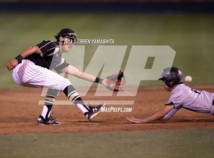 Thumbnail 2 in Soledad vs. Saint Francis (CIF CCS D2 Final) photogallery.
