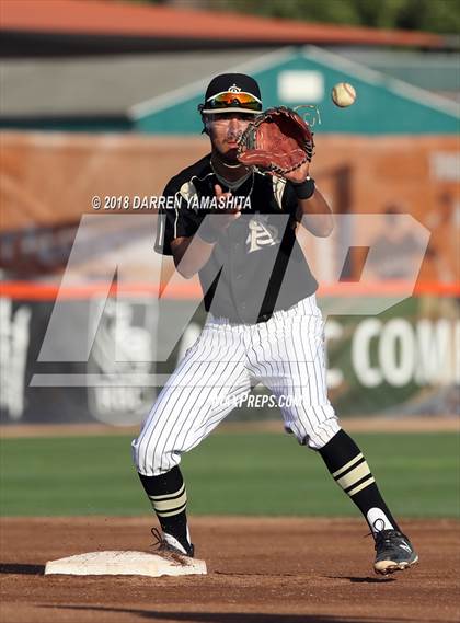 Thumbnail 2 in Soledad vs. Saint Francis (CIF CCS D2 Final) photogallery.