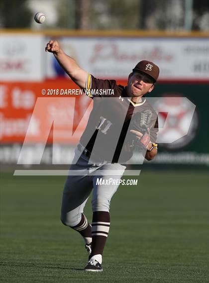 Thumbnail 3 in Soledad vs. Saint Francis (CIF CCS D2 Final) photogallery.