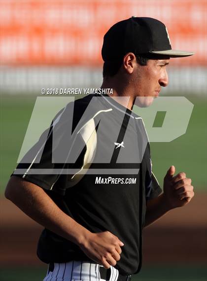 Thumbnail 2 in Soledad vs. Saint Francis (CIF CCS D2 Final) photogallery.