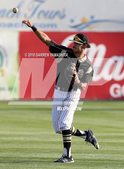 Thumbnail 1 in Soledad vs. Saint Francis (CIF CCS D2 Final) photogallery.