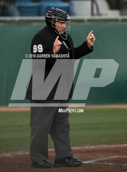 Thumbnail 2 in Soledad vs. Saint Francis (CIF CCS D2 Final) photogallery.