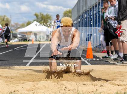 Thumbnail 2 in Don Walker Invitational photogallery.