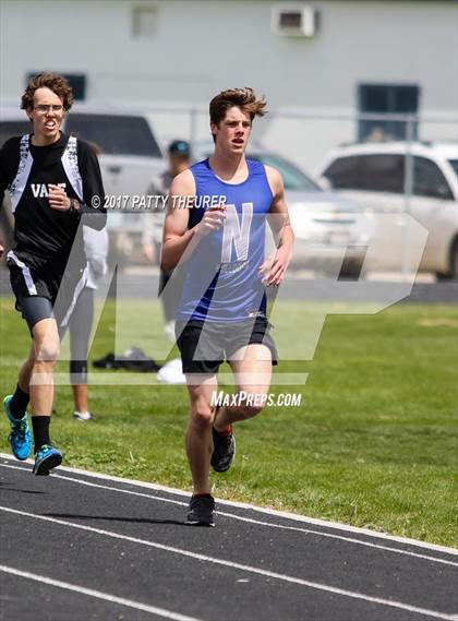 Thumbnail 3 in Don Walker Invitational photogallery.
