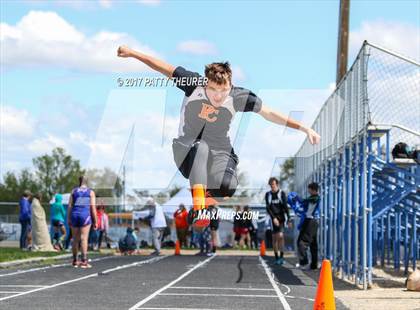 Thumbnail 3 in Don Walker Invitational photogallery.