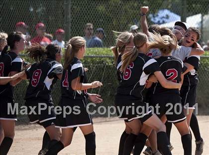 Thumbnail 1 in Swansboro vs. Pisgah (NCHSAA 2A Final) photogallery.