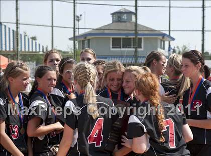 Thumbnail 2 in Swansboro vs. Pisgah (NCHSAA 2A Final) photogallery.