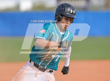 Thumbnail 1 in Coronado vs Pinon (Ben Franklin Pre-Season Classic) photogallery.