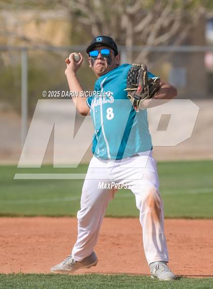 Thumbnail 3 in Coronado vs Pinon (Ben Franklin Pre-Season Classic) photogallery.