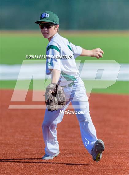 Thumbnail 1 in Stockdale vs Marion photogallery.