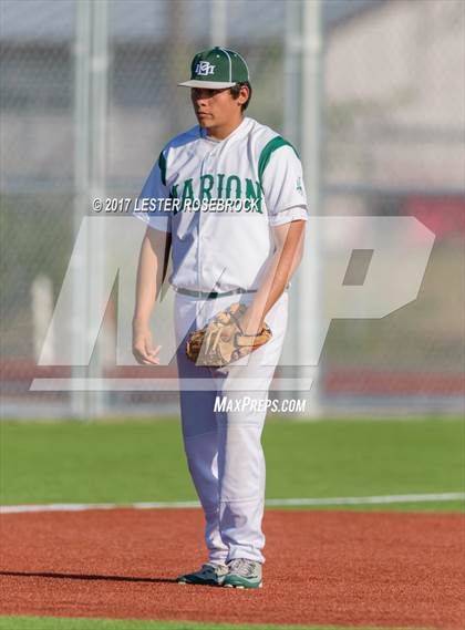 Thumbnail 3 in Stockdale vs Marion photogallery.