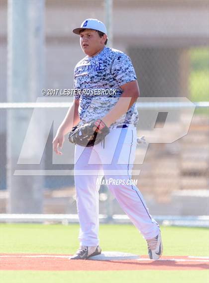 Thumbnail 3 in Stockdale vs Marion photogallery.