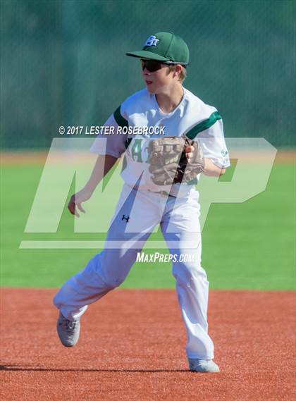 Thumbnail 3 in Stockdale vs Marion photogallery.