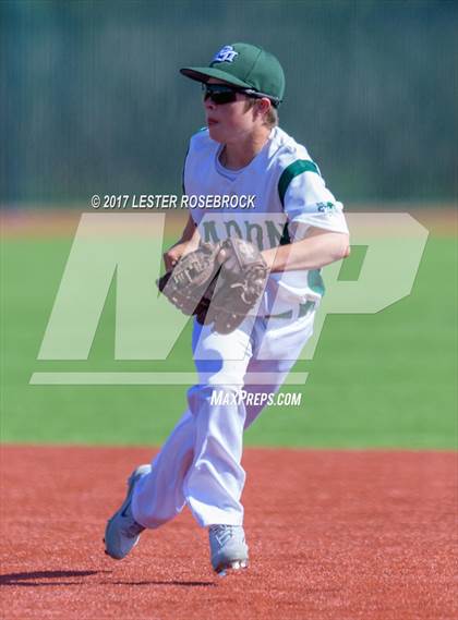 Thumbnail 3 in Stockdale vs Marion photogallery.